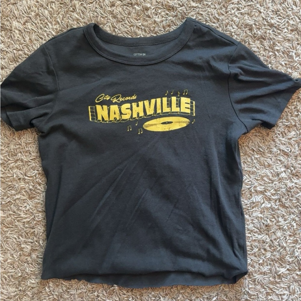 cotton on graphic crop top